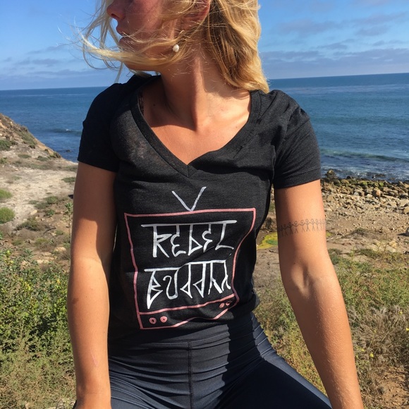 Rebel Buddha women’s v neck - Picture 2 of 5